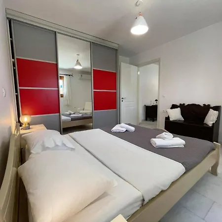 Apanemi Apartmán *